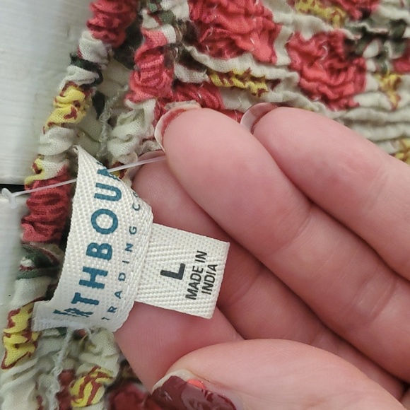 Earthbound High Waisted Shorts - Picture 2 of 3